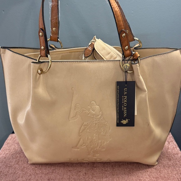 U.S. Polo Assn. Tan Tote Bag - Picture 1 of 11